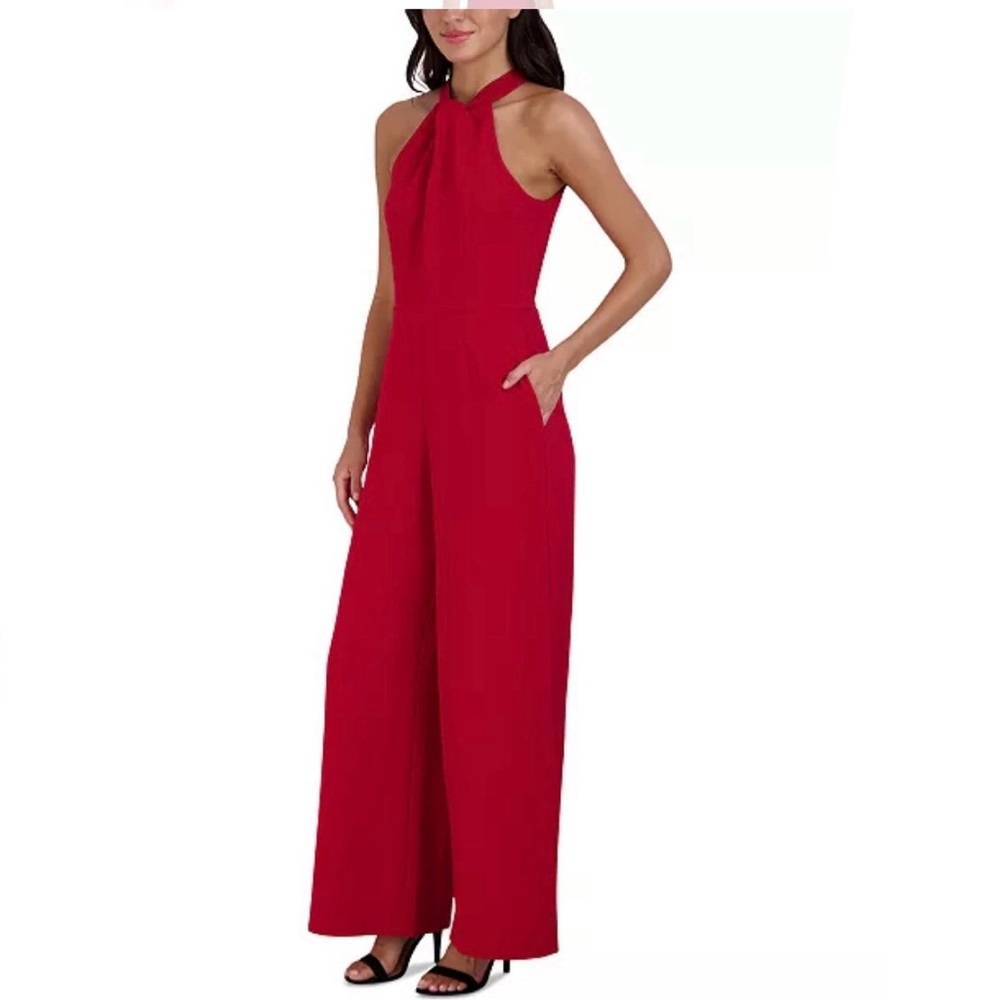 Julia Jordan twist front halter jumpsuit